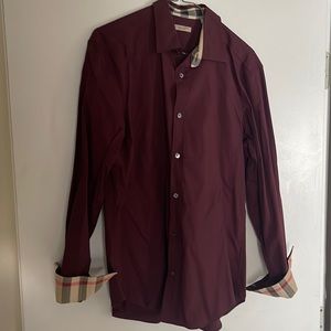 Burberry  long sleeve button down Mens cotton shirt medium